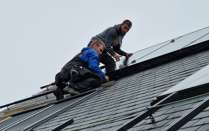 pose-panneaux-solaires-batietvoltige